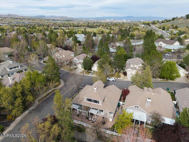 1045 Greenwich Way, Reno, NV 89519