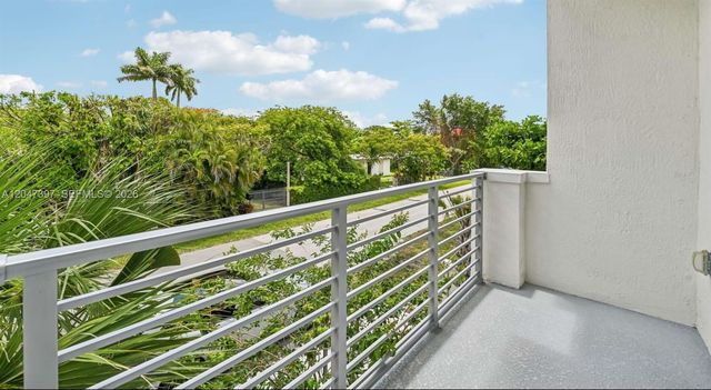 18155 SW 98th Ave Aria, Palmetto Bay, FL 33157