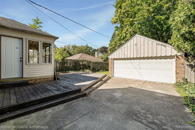 410 Catalpa Drive, Royal Oak, MI 48067
