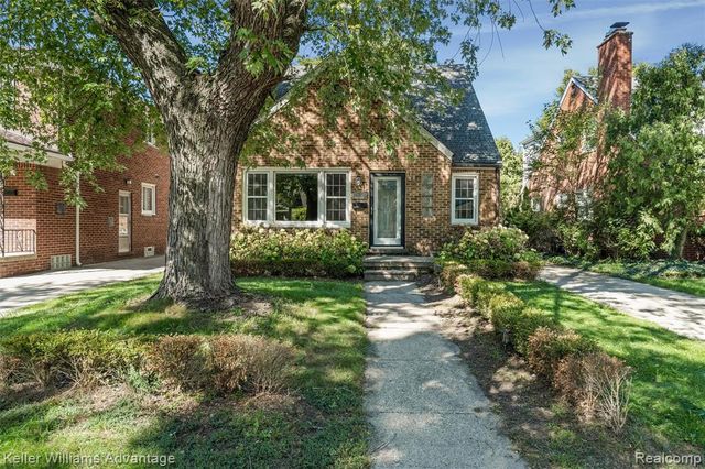 410 Catalpa Drive, Royal Oak, MI 48067