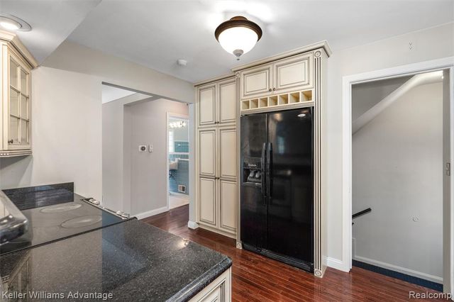 410 Catalpa Drive, Royal Oak, MI 48067