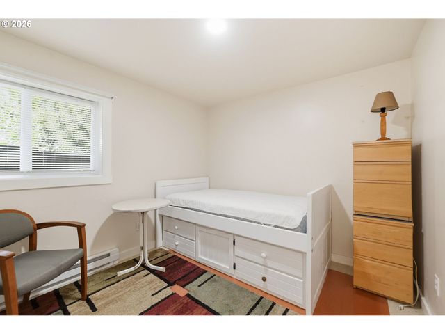2296 PIERCE St, Eugene, OR 97405