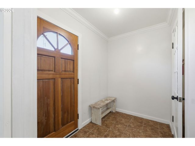 2296 PIERCE St, Eugene, OR 97405