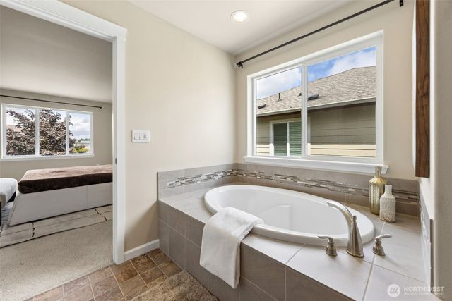 2908 Caledonia Street SE, Olympia, WA 98513