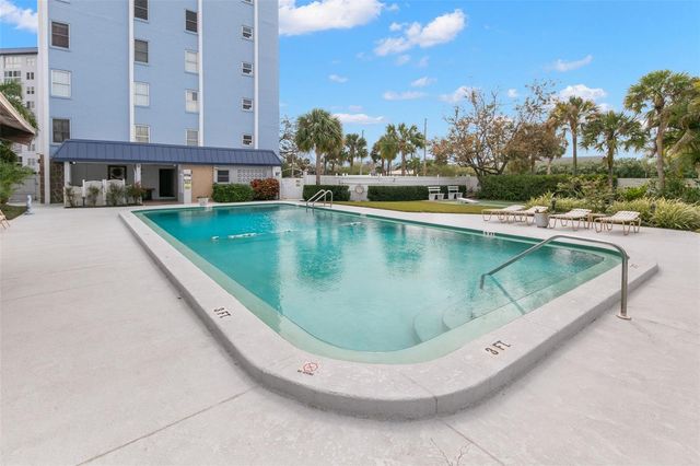 4939 FLORAMAR TERRACE 208, New Port Richey, FL 34652