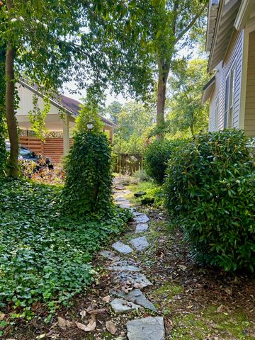 112 Backwoods Lane NE, Aiken, SC 29801