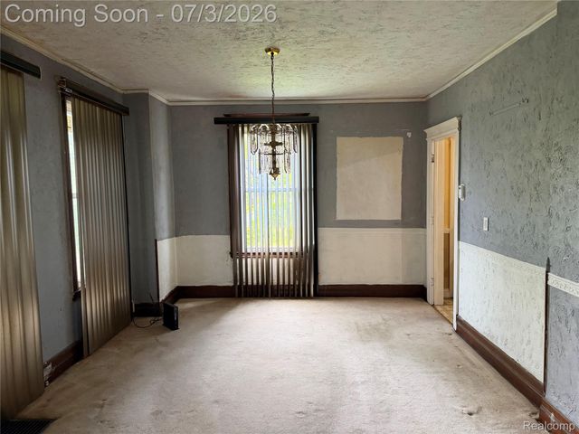 7743 E Canfield Street, Detroit, MI 48214