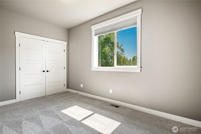 1312 Bradley Meadows Court, Lynden, WA 98264