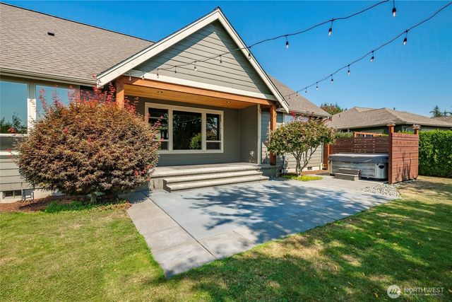 1312 Bradley Meadows Court, Lynden, WA 98264
