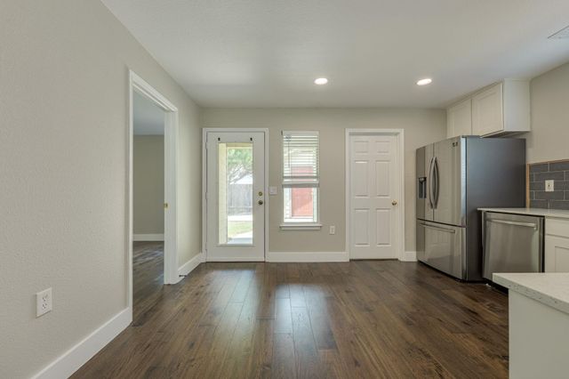 5900 Pinon Vista DR, Austin, TX 78724