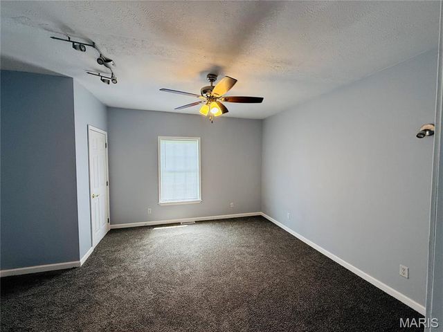 100 School Street, Wilsonville, IL 62093