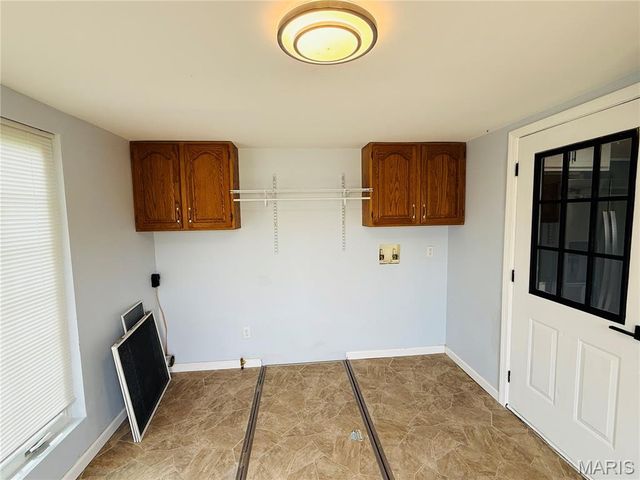 100 School Street, Wilsonville, IL 62093