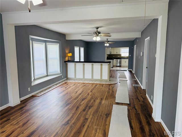 100 School Street, Wilsonville, IL 62093