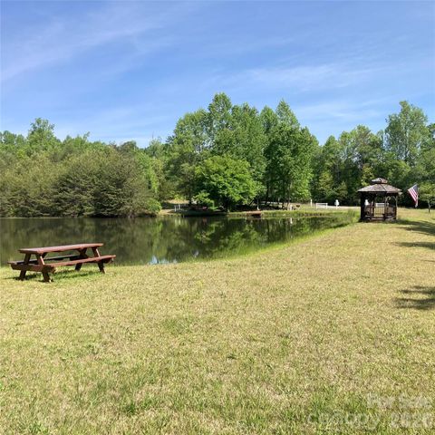 121 Emerald Parkway, Rutherfordton, NC 28139