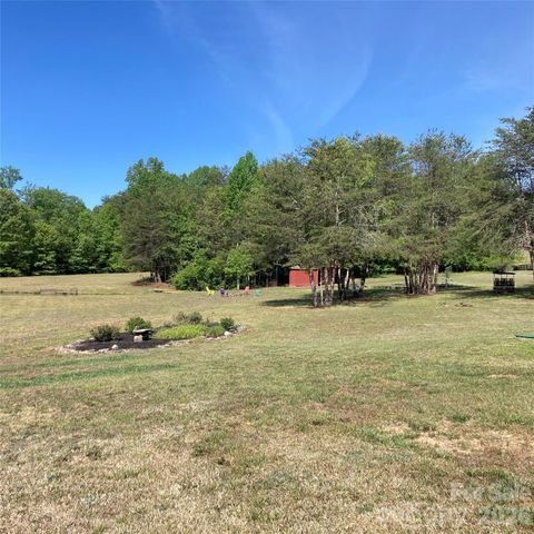 121 Emerald Parkway, Rutherfordton, NC 28139