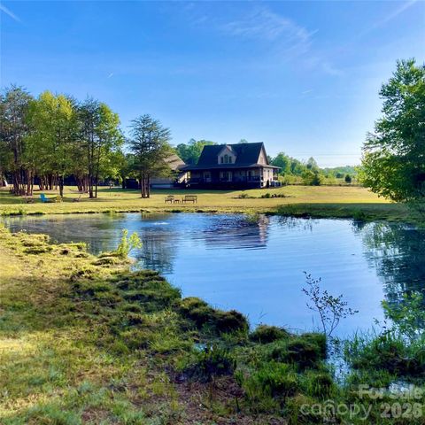 121 Emerald Parkway, Rutherfordton, NC 28139