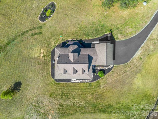 121 Emerald Parkway, Rutherfordton, NC 28139