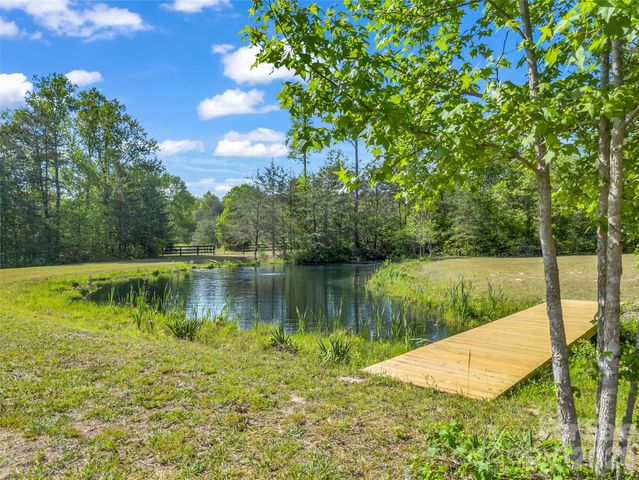 121 Emerald Parkway, Rutherfordton, NC 28139