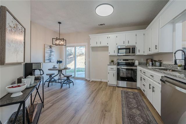 704 Jay Street, Canton, GA 30115