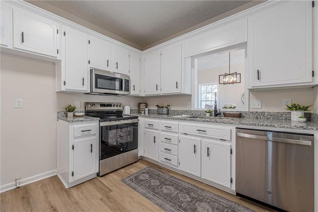 704 Jay Street, Canton, GA 30115