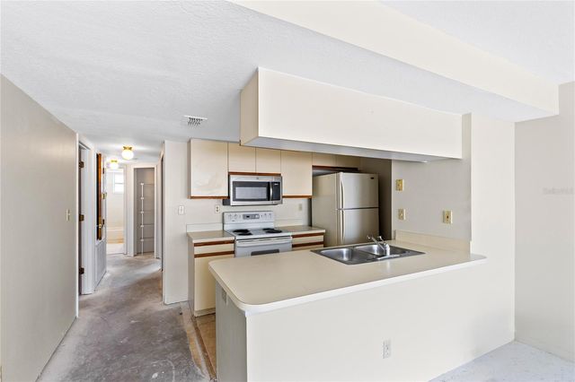 2745 N POINCIANA BOULEVARD 65, Kissimmee, FL 34746