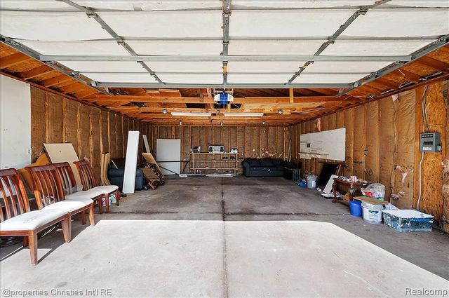 27001 Stacy Street, Taylor, MI 48180