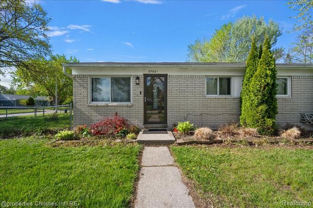27001 Stacy Street, Taylor, MI 48180