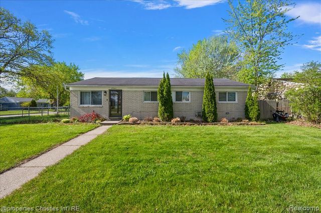 27001 Stacy Street, Taylor, MI 48180
