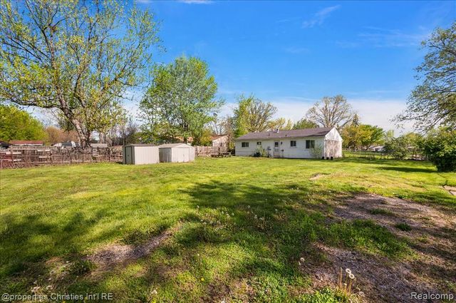 27001 Stacy Street, Taylor, MI 48180