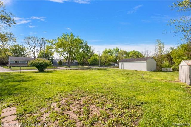 27001 Stacy Street, Taylor, MI 48180