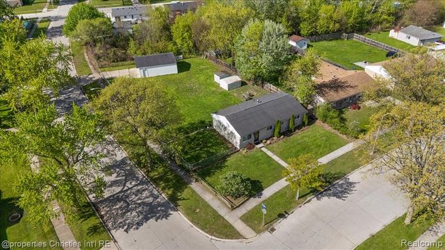 27001 Stacy Street, Taylor, MI 48180