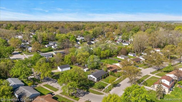 27001 Stacy Street, Taylor, MI 48180