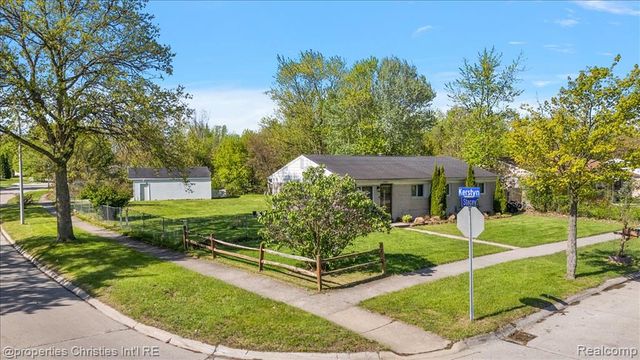 27001 Stacy Street, Taylor, MI 48180