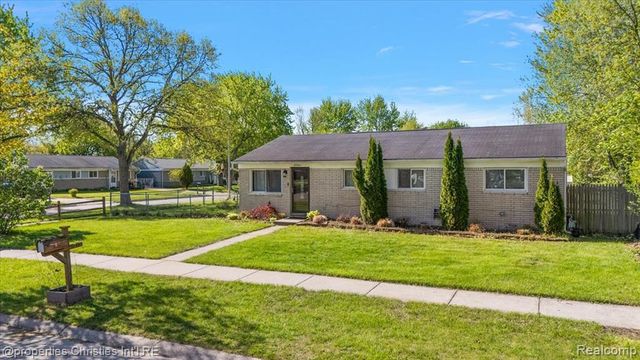 27001 Stacy Street, Taylor, MI 48180