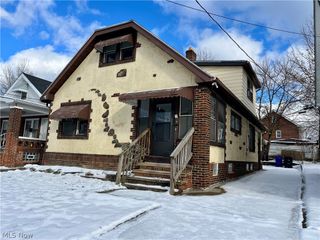 907 Rondel Road, Cleveland, OH 44110