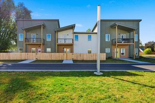 101 S 24TH Street, Council Bluffs, IA 51501