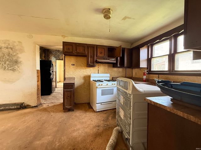 614 N Courtland Avenue, Kokomo, IN 46901