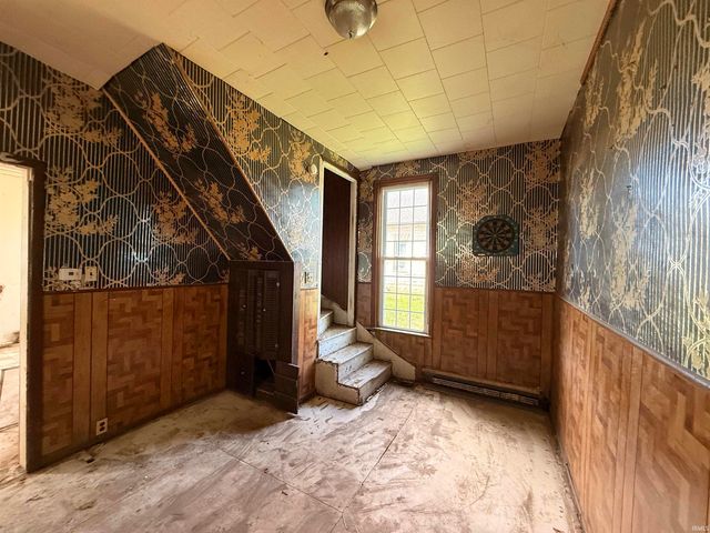 614 N Courtland Avenue, Kokomo, IN 46901