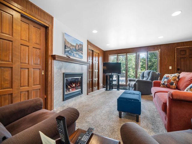 1003 E 16th Ave, Spokane, WA 99203