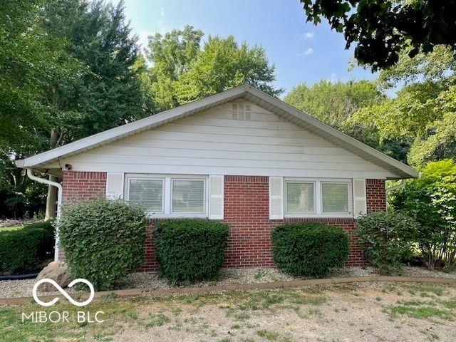 1435 Stanley Road, Plainfield, IN 46168