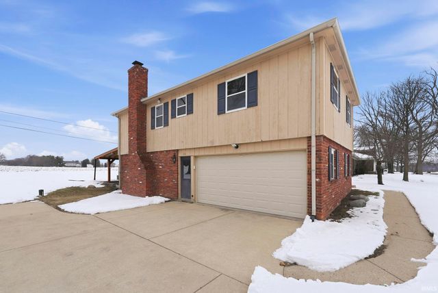 2032 Old Oak Drive, West Lafayette, IN 47906