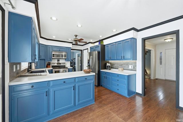 2032 Old Oak Drive, West Lafayette, IN 47906