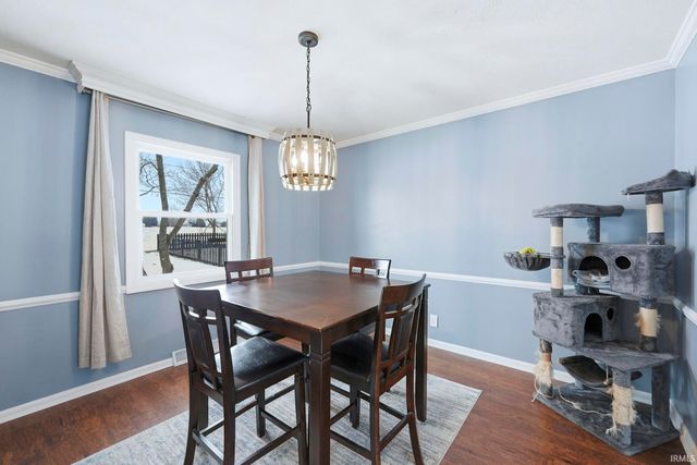 2032 Old Oak Drive, West Lafayette, IN 47906