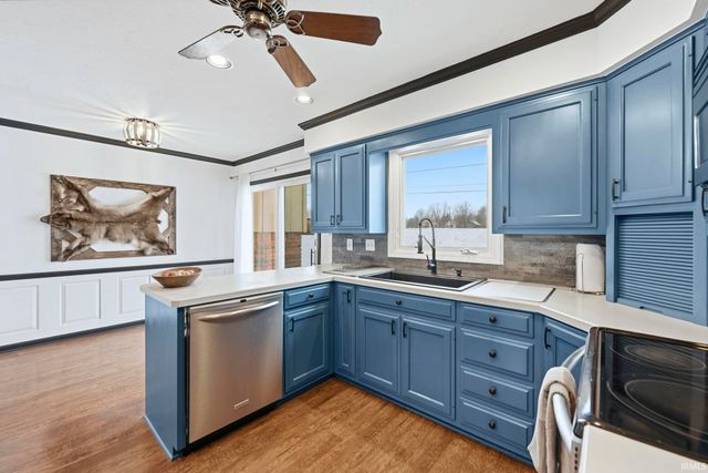 2032 Old Oak Drive, West Lafayette, IN 47906