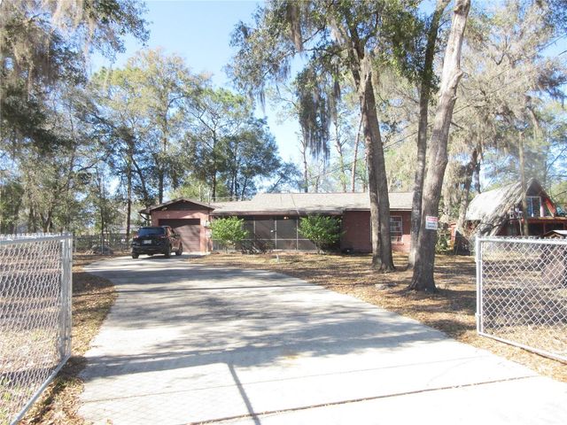 17051 SE 61ST PLACE, Ocklawaha, FL 32179
