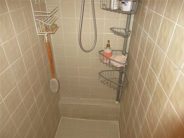 17051 SE 61ST PLACE, Ocklawaha, FL 32179