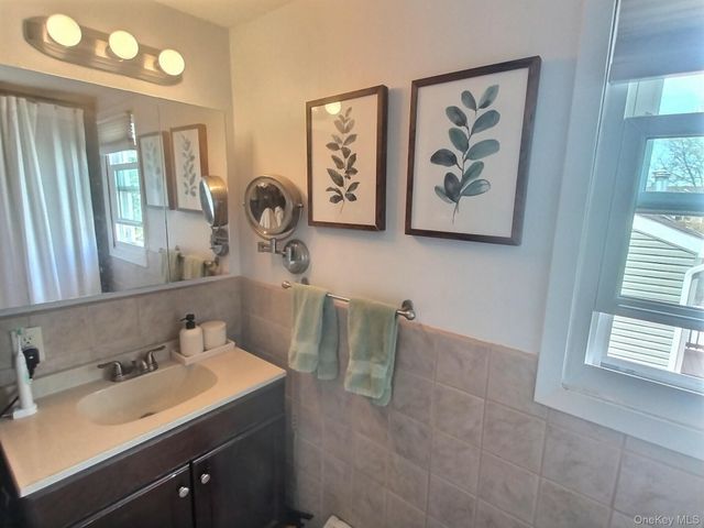 3037 Morrow Road, Oceanside, NY 11572