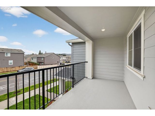 3723 Sw KNAPP Dr, Gresham, OR 97080