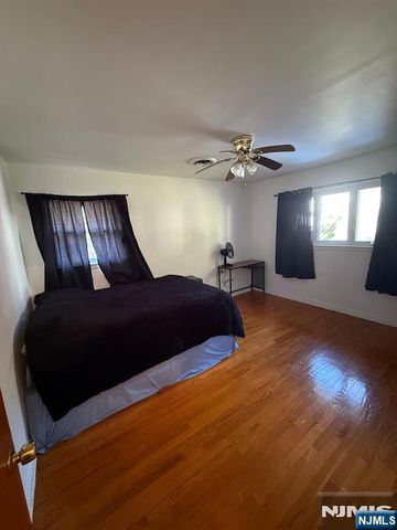 10 Center, Cresskill, NJ 07626