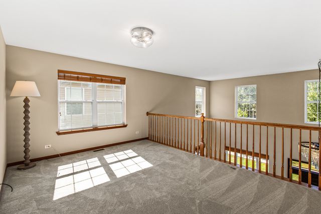 2589 Savanna Drive, Wauconda, IL 60084